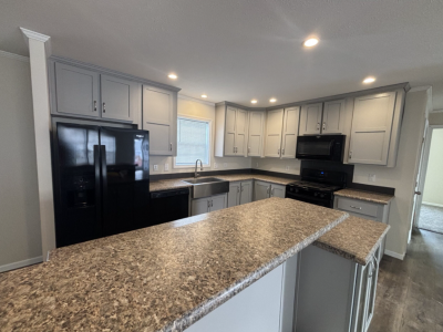 Mobile Home at 6439 Scenic Way Fenton, MI 48430