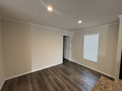 Photo 5 of 11 of home located at 6439 Scenic Way Fenton, MI 48430