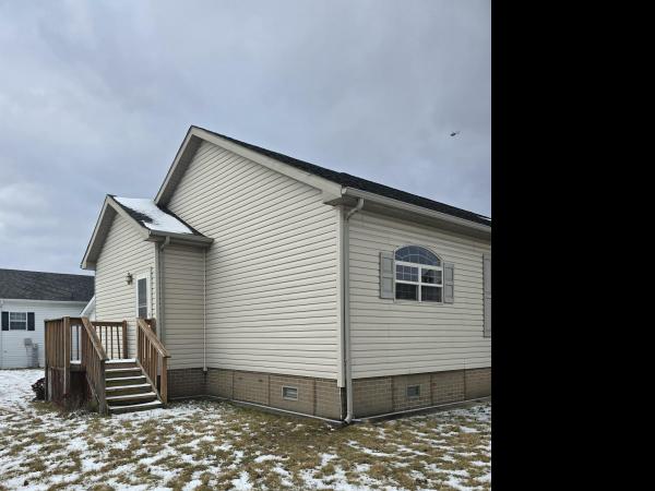 2005 Commodore ACGD10132AB Mobile Home