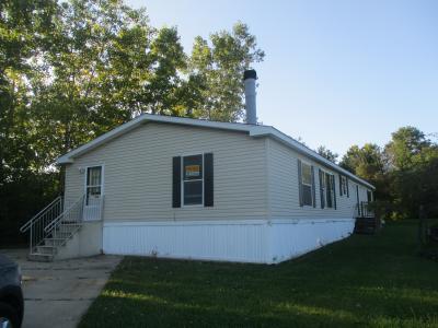 Photo 4 of 5 of home located at 4245 W. Jolly Rd. Lot #140 Lansing, MI 48911