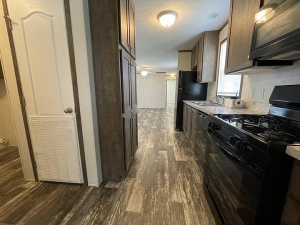 2022 Clayton - Wakarusa Mobile Home