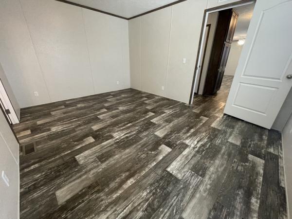 2022 Clayton - Wakarusa Mobile Home