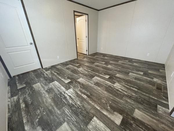 2022 Clayton - Wakarusa Mobile Home