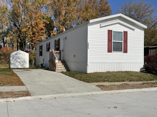 2022 Clayton - Wakarusa Mobile Home