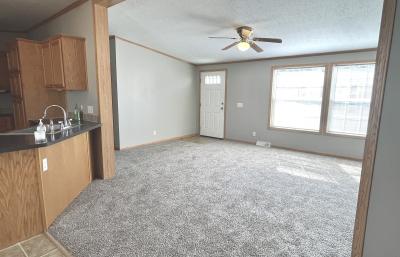 Photo 5 of 20 of home located at 25890 Loudon Brownstown, MI 48134