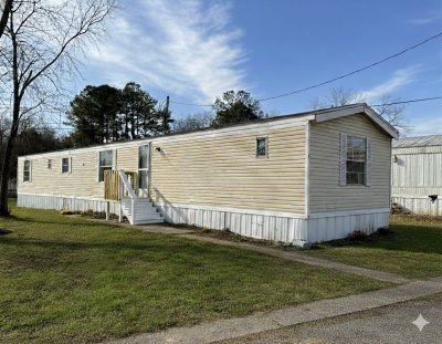 Mobile Home at 2 Elcar Street Rolla, MO 65401