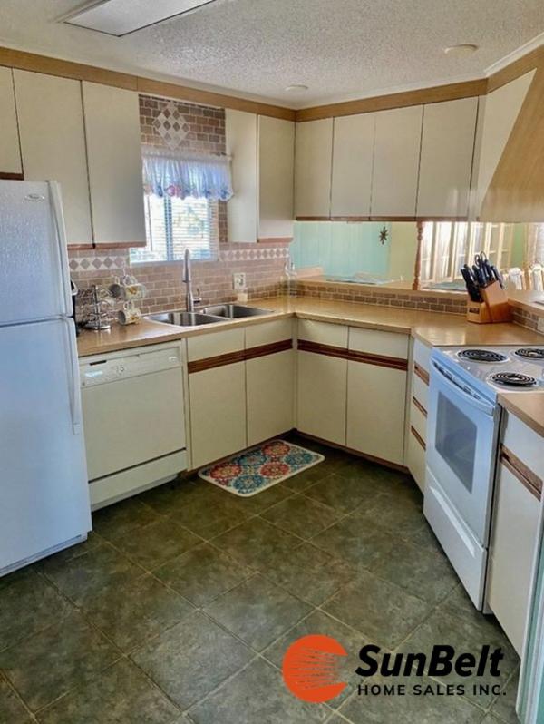 1982 COMM Mobile Home