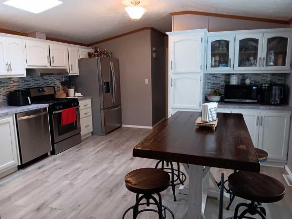 1999 Dutch Manufactured Home