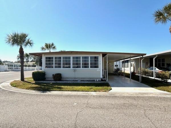 Photo 1 of 2 of home located at 1071 Donegan Rd Lot 319 Largo, FL 33771