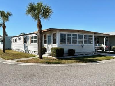 Photo 2 of 33 of home located at 1071 Donegan Rd Lot 319 Largo, FL 33771