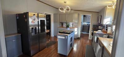 Photo 3 of 8 of home located at 134 Stonewood Valley Lane O Fallon, MO 63366