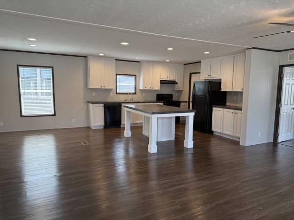 2020 Clayton Sundowner Mobile Home