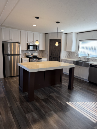 Photo 5 of 6 of home located at 12009 Yanez Drive Del Valle, TX 78617