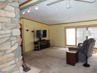 2001 Crown Regis Manufactured Home