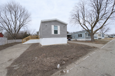 Mobile Home at 4333 Parkridge Avenue #19 Pleasant Hill, IA 50327