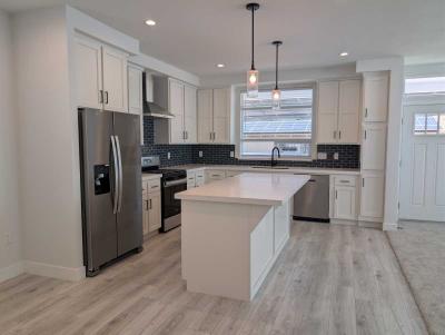 Photo 3 of 10 of home located at 10770 Black Mountain Rd. #220 San Diego, CA 92126