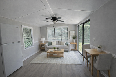 Photo 3 of 7 of home located at 2556 La Linda Dr New Smyrna Beach, FL 32168