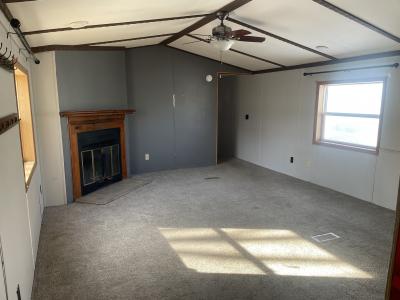 Photo 5 of 7 of home located at 5733 Cornell Dr Mounds View, MN 55112