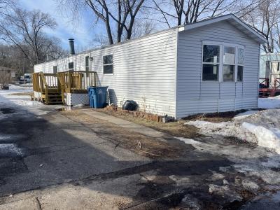 Mobile Home at 5733 Cornell Dr Mounds View, MN 55112