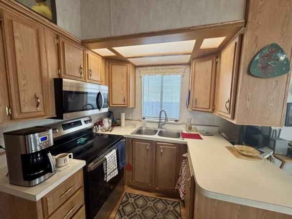 1993 Cavco Manufactured Home