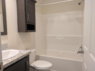 Photo 4 of 7 of home located at 341 Nixon Dr Davison, MI 48423