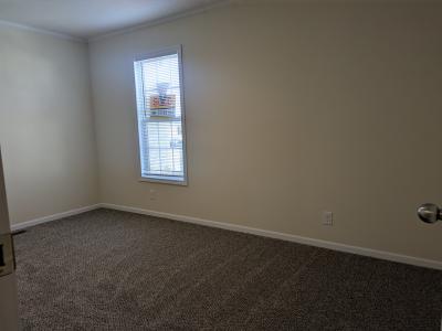 Photo 5 of 7 of home located at 341 Nixon Dr Davison, MI 48423