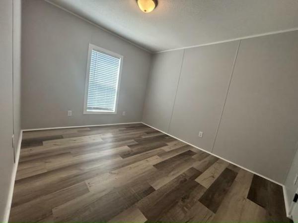 2022 Live Oak Homes S-4401D-OAK Manufactured Home