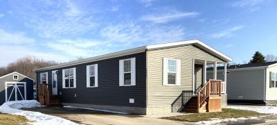 Photo 2 of 9 of home located at 49962 Fox Trail Shelby Township, MI 48315