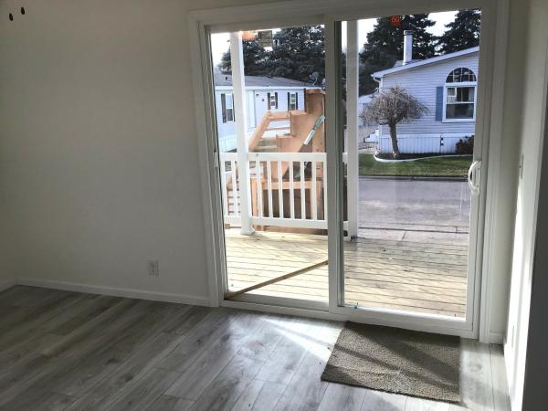 2024 Champion RFN2860907 (w/Porch) Mobile Home