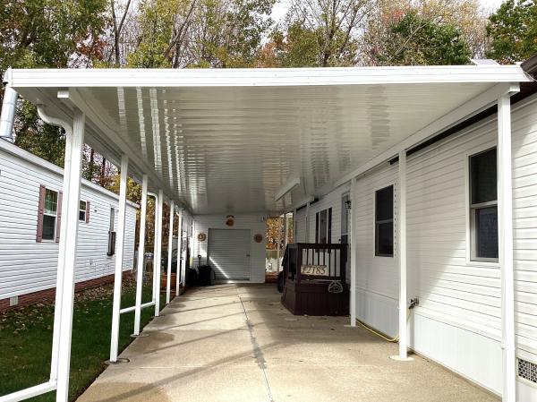 1987 Schult M236174 Mobile Home