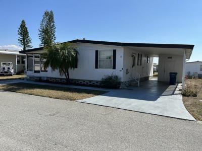 Photo 2 of 5 of home located at 491 Outer Drive Ellenton, FL 34222