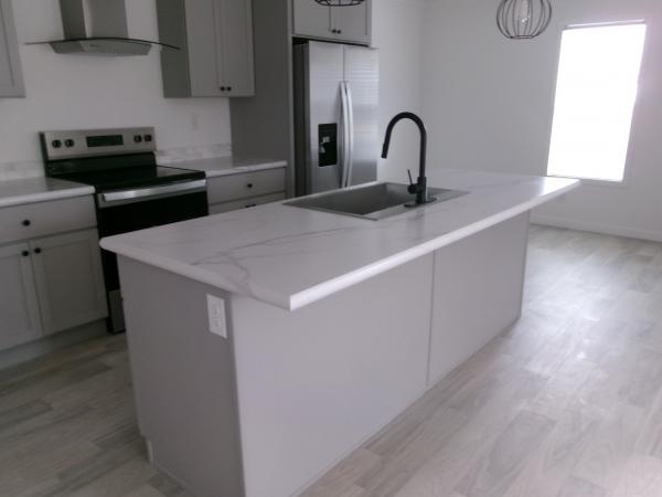 2025 SKYLINE/CHAMPION HOMES K1 2852H32G11 Mobile Home