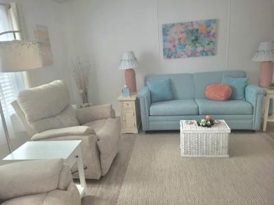 Photo 4 of 20 of home located at 6227 Forest Lake Dr Zephyrhills, FL 33540