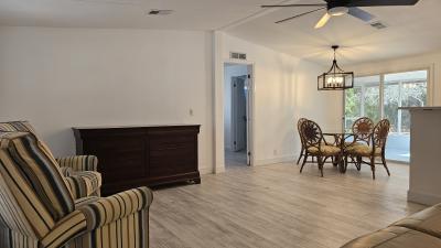 Photo 5 of 17 of home located at 10307 S Hollington Terrace Homosassa, FL 34446