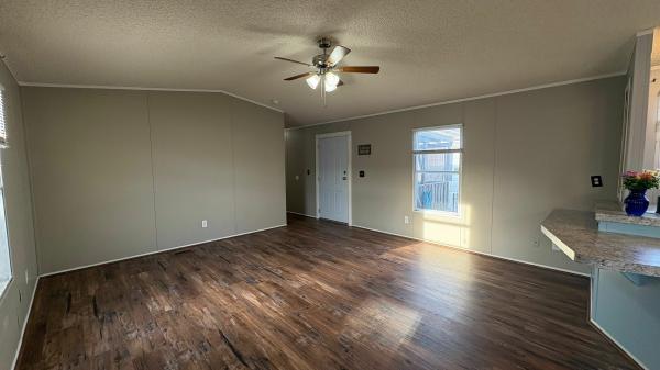 2006 AEAG HALL Mobile Home