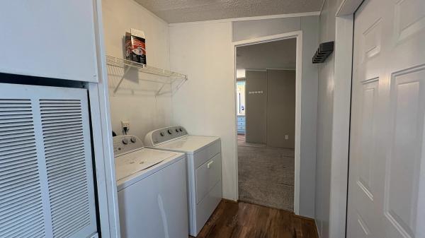 2006 AEAG HALL Mobile Home