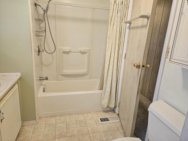 1975 Canyon Crest None Mobile Home