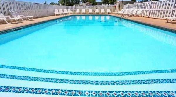 2006 AEAG HALL Mobile Home