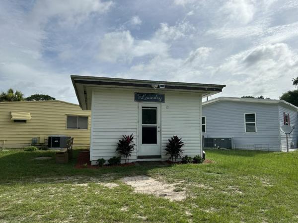 2026 CAVCO - Plant City Geneva - Craft Select Mobile Home