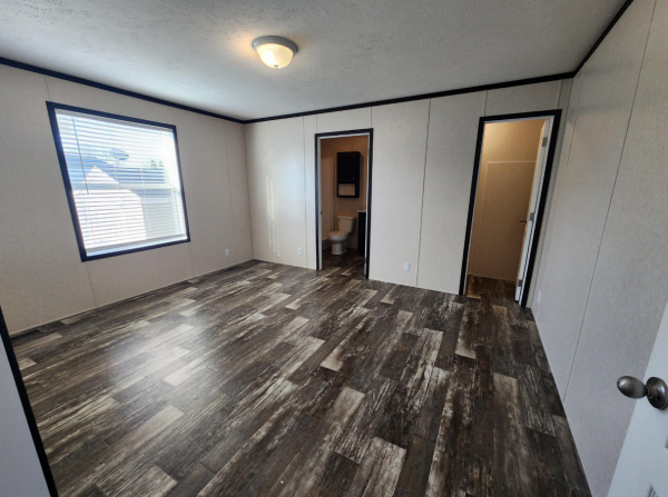 2020 Clayton - Wakarusa Mobile Home