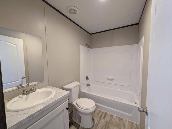 2022 31IND16562BH22  Home