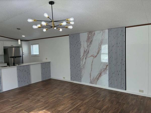 2019 15-1672-32B  Home