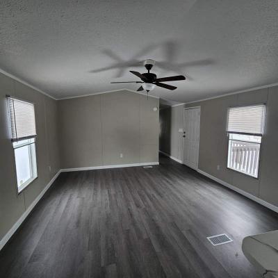 Photo 3 of 13 of home located at 2737 W. Washington Center #175 Fort Wayne, IN 46818