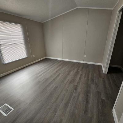 Photo 5 of 13 of home located at 2737 W. Washington Center #175 Fort Wayne, IN 46818