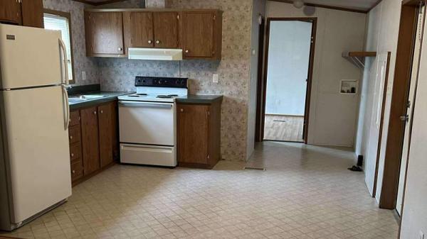 Photo 1 of 2 of home located at 200 Whittington Dr. #280 Madisonville, KY 42431