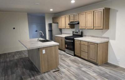Photo 3 of 6 of home located at 176 Cushing Way Layton, UT 84041