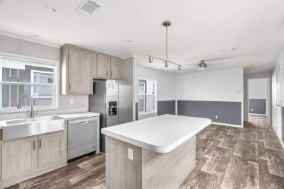 Photo 4 of 7 of home located at 141 Ridge Way College Station, TX 77845