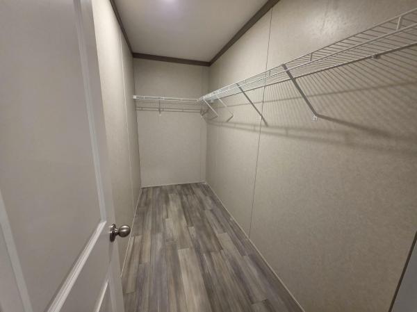 2025 Clayton 5628-5745P Pulse  Home