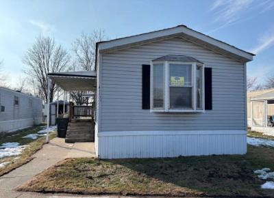 Mobile Home at 43177 Ponchartrain Ave, #44 Sterling Estates, MI 48314