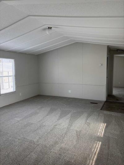 Photo 2 of 10 of home located at 43177 Ponchartrain Ave, #44 Sterling Estates, MI 48314